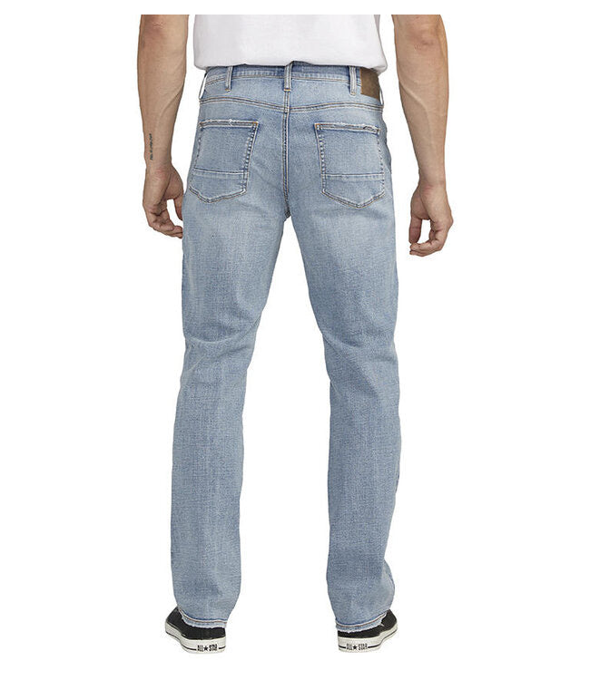 SILVER JEANS | Machray Athletic Fit Straight Leg Jean FCS289