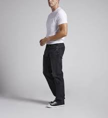 SILVER JEANS | Machray Athletic Straight Leg Jean CBB532