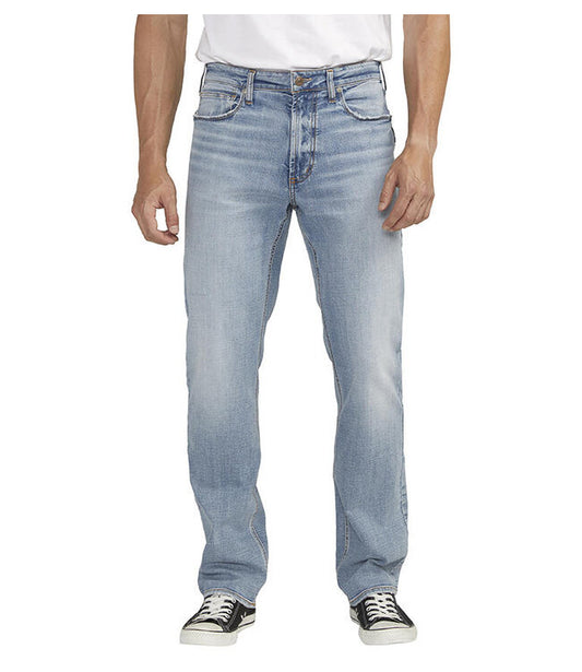 SILVER JEANS | Machray Athletic Fit Straight Leg Jean FCS289