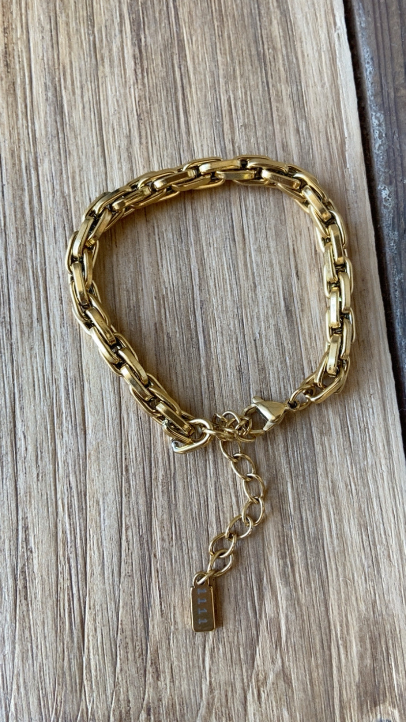 UNBOUNDED | Shift Bracelet