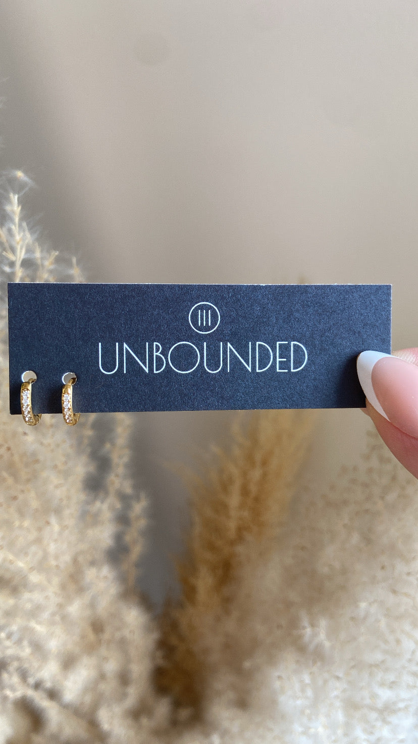 UNBOUNDED | Oh So Dainty 10mm Earrings