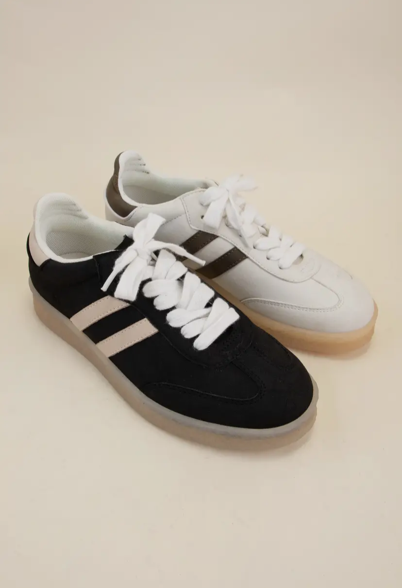 Everest Sneakers | Off White