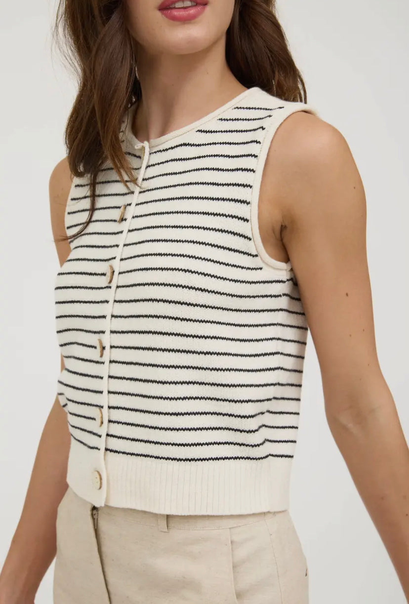 Aro Knit Vest