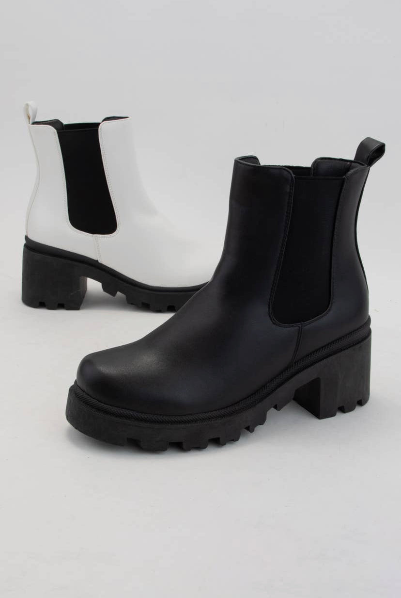 Atlas Bootie