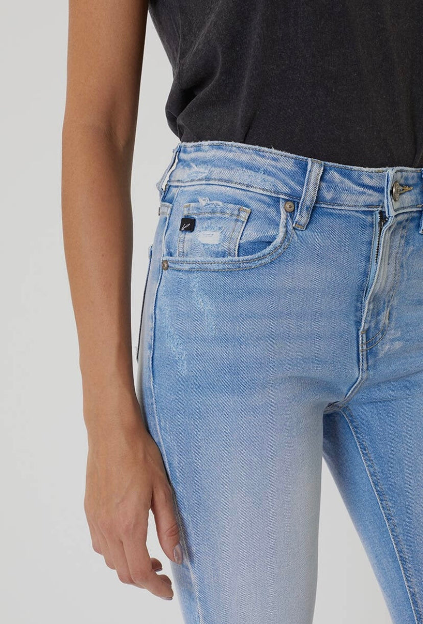 Nothin' I Don't Love About These Jeans