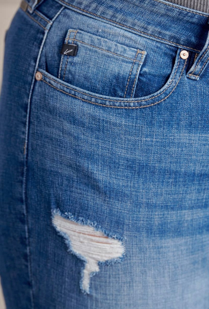 KAN CAN - PLUS SIZING | Mya Mid Rise Boyfriend