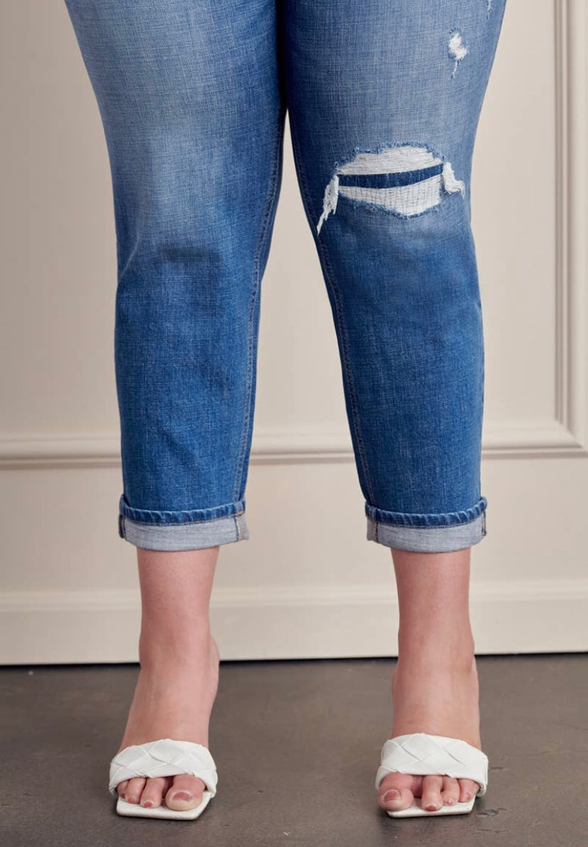 KAN CAN - PLUS SIZING | Mya Mid Rise Boyfriend
