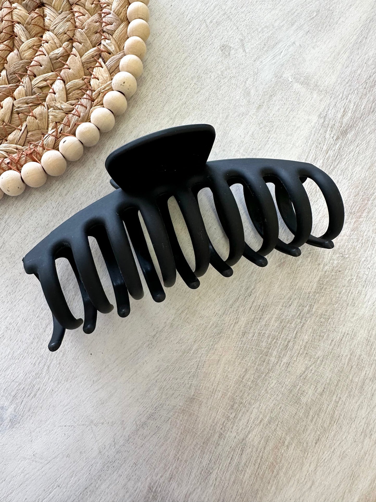 Round Hair Claw Clip | Multiple Color Options