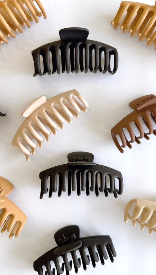Round Hair Claw Clip | Multiple Color Options