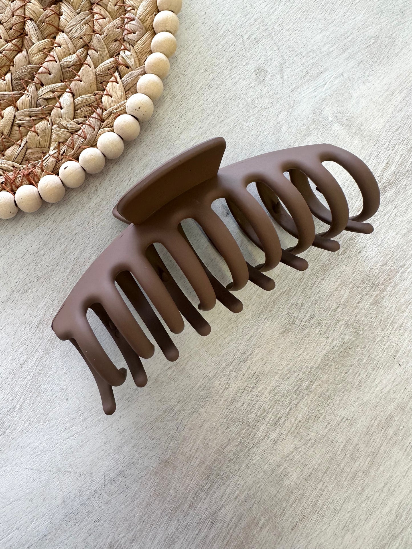 Round Hair Claw Clip | Multiple Color Options