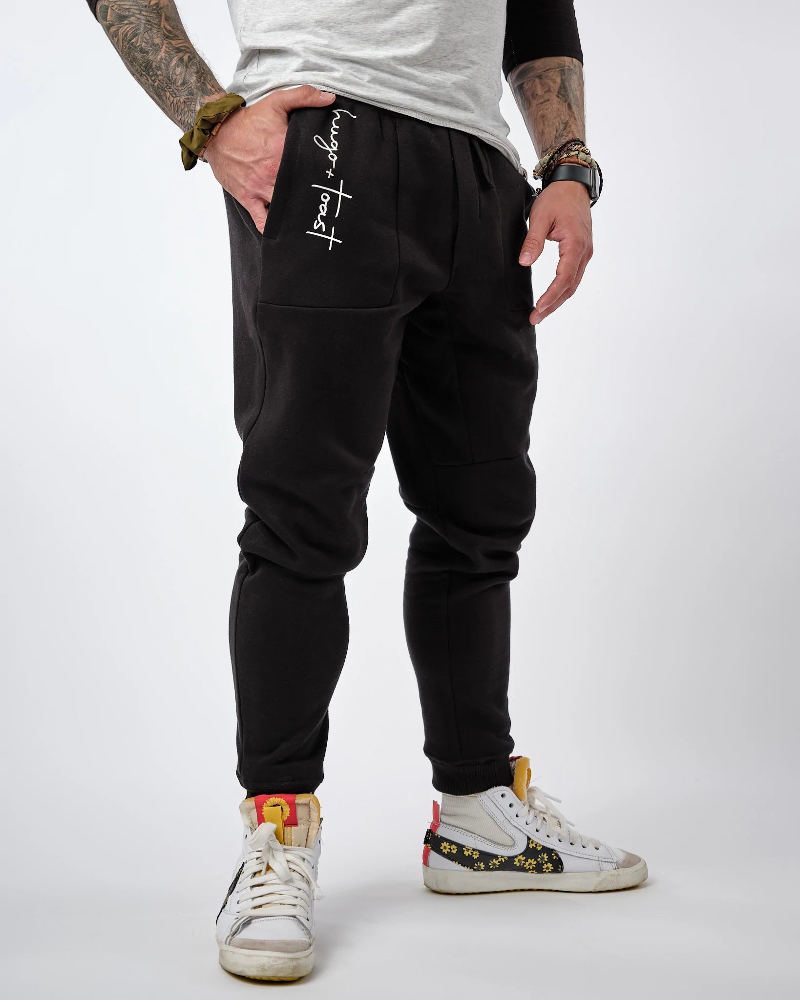 Jagger pants black hotsell