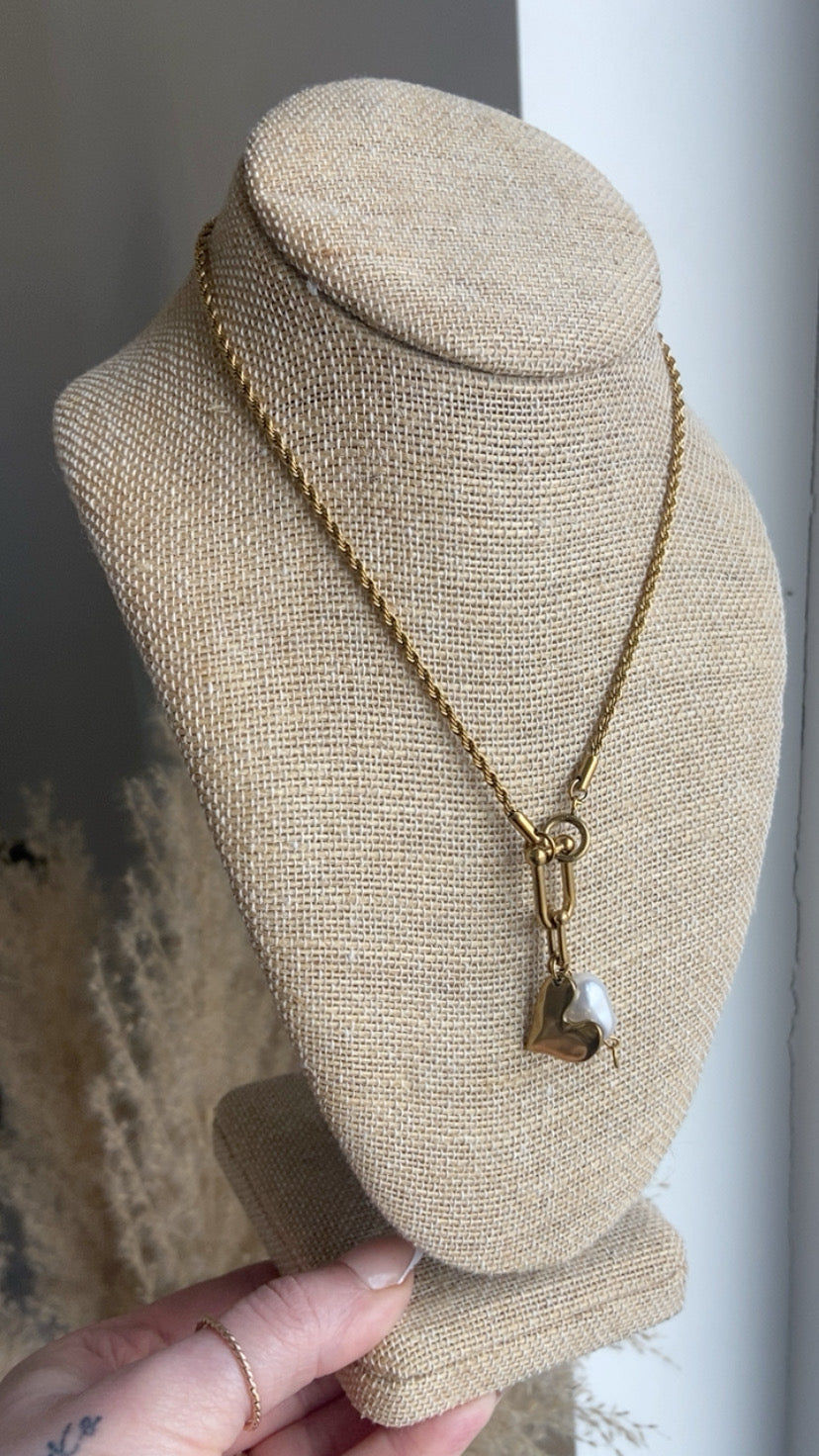 UNBOUNDED | Pearl Heart Necklace