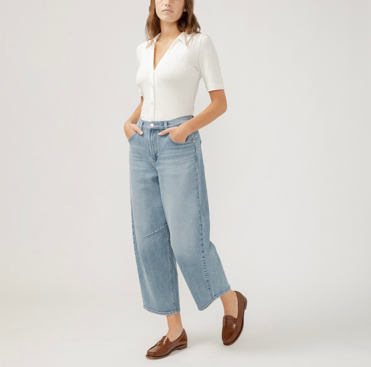 SILVER JEANS | Barrel Leg Ankle Jeans AGR278