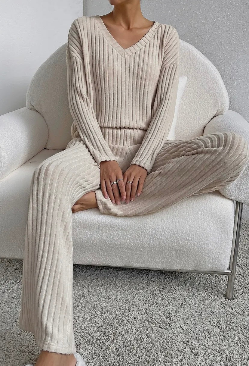 Unwind Ribbed Two-Piece Set