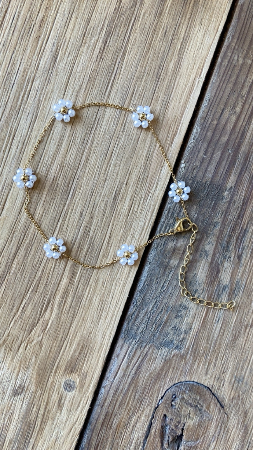 UNBOUNDED | White Daisy Anklet