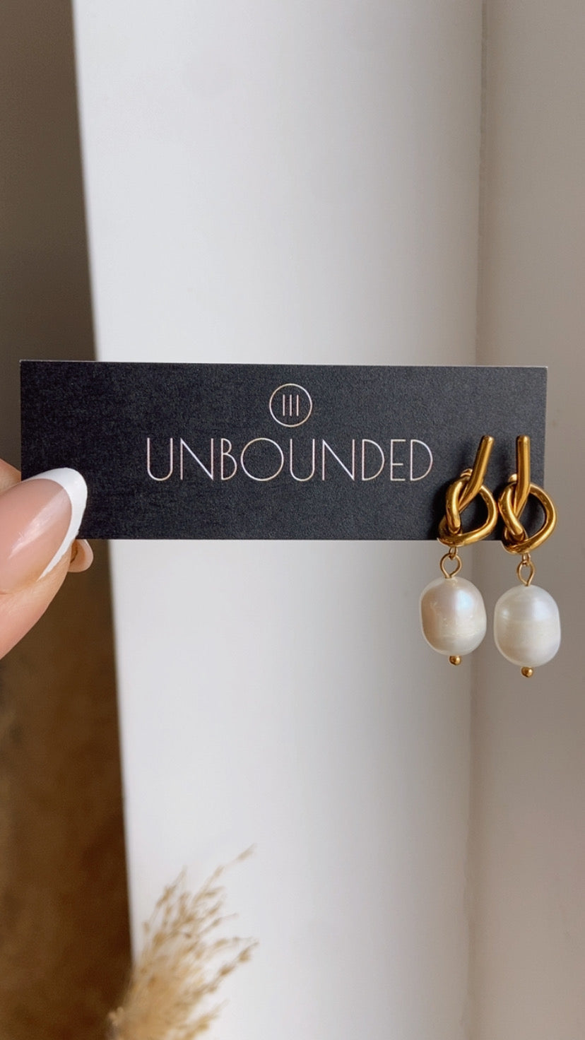 UNBOUNDED | Muse Earrings
