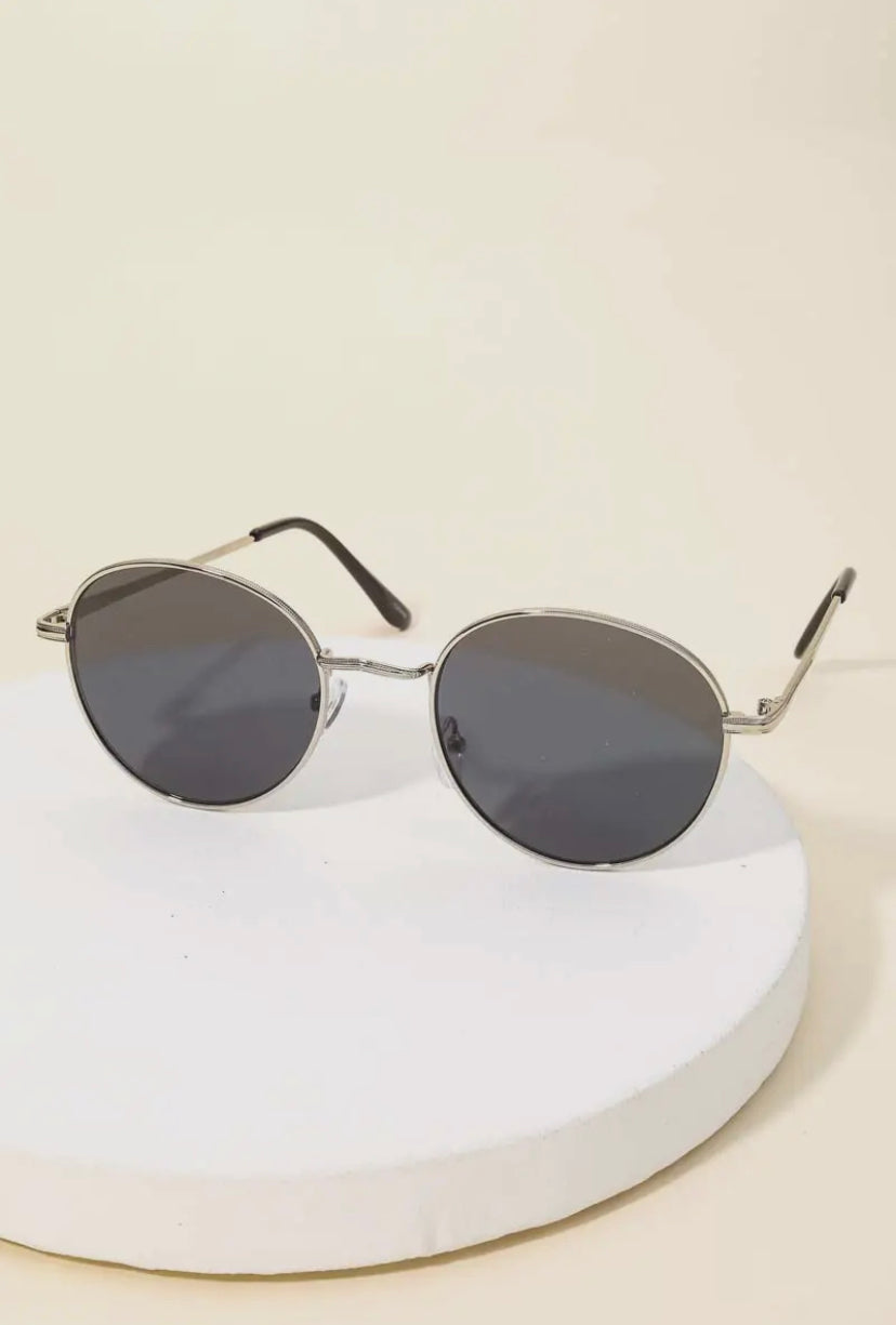 Thin Retro Sunglasses - 4 Color Options