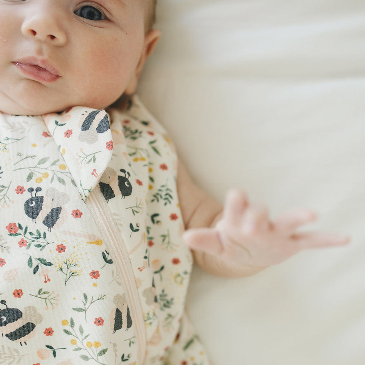 LOULOU LOLLIPOP | Bumble Bees Sleep Sack 1.0 TOG