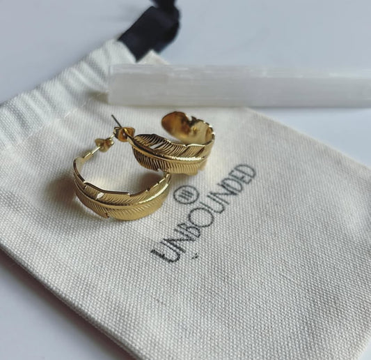 UNBOUNDED | Golden Feather Earrings