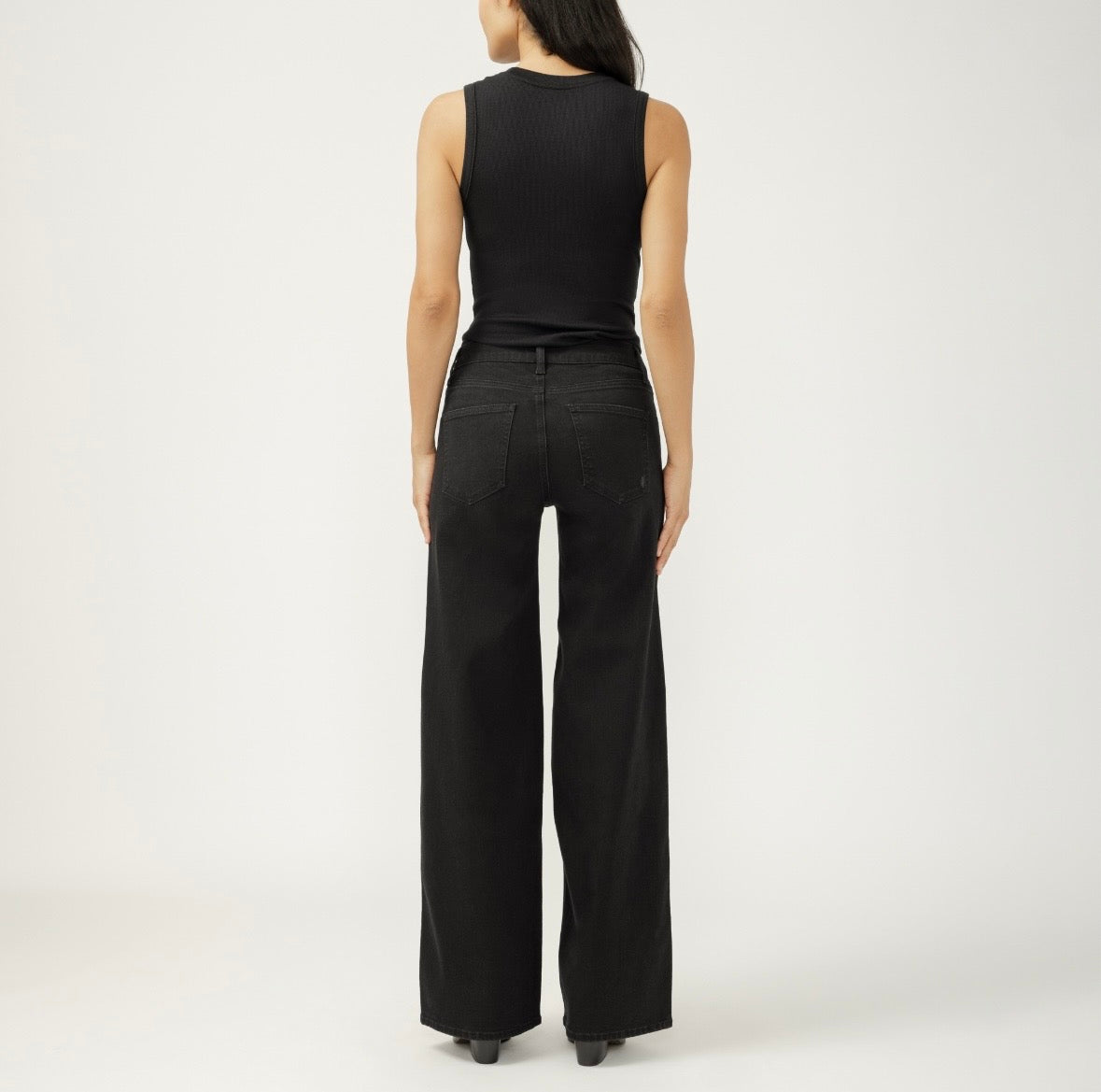 SILVER JEANS | Suki Wide Leg BVS560