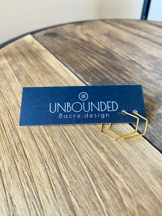 UNBOUNDED | Middie Hoops Earrings