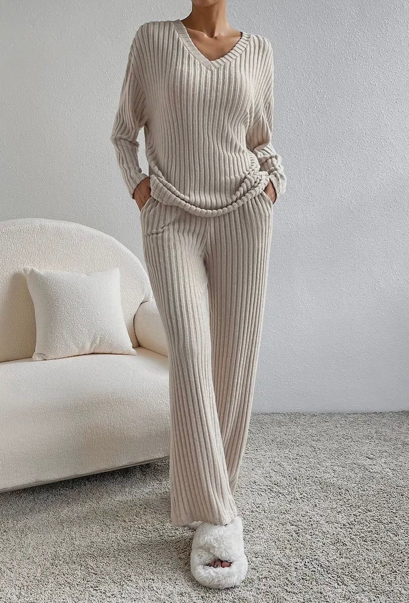 Unwind Ribbed Two-Piece Set