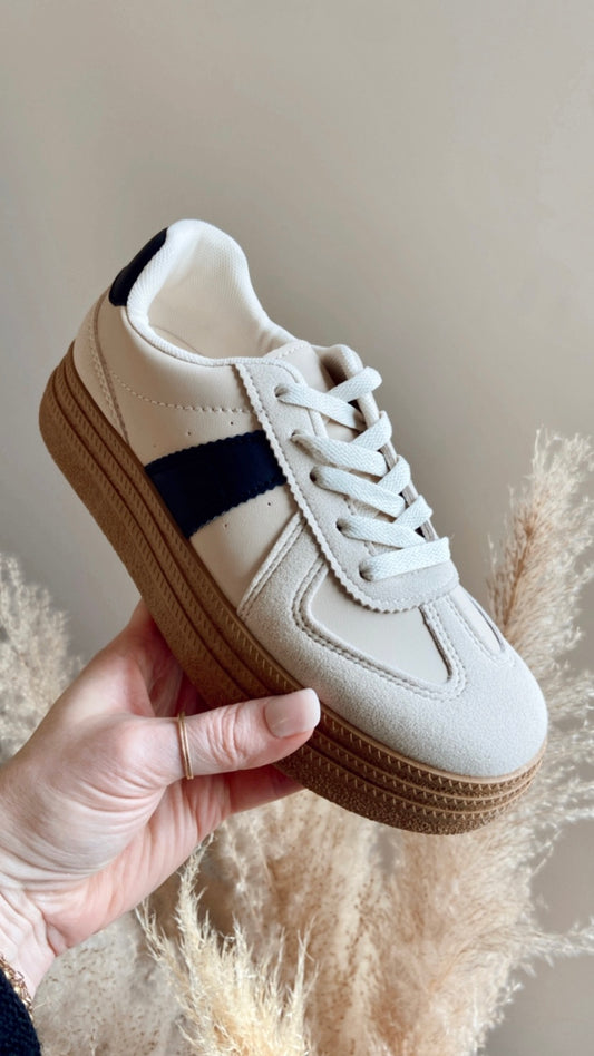 The Manhatton Platform Sneakers