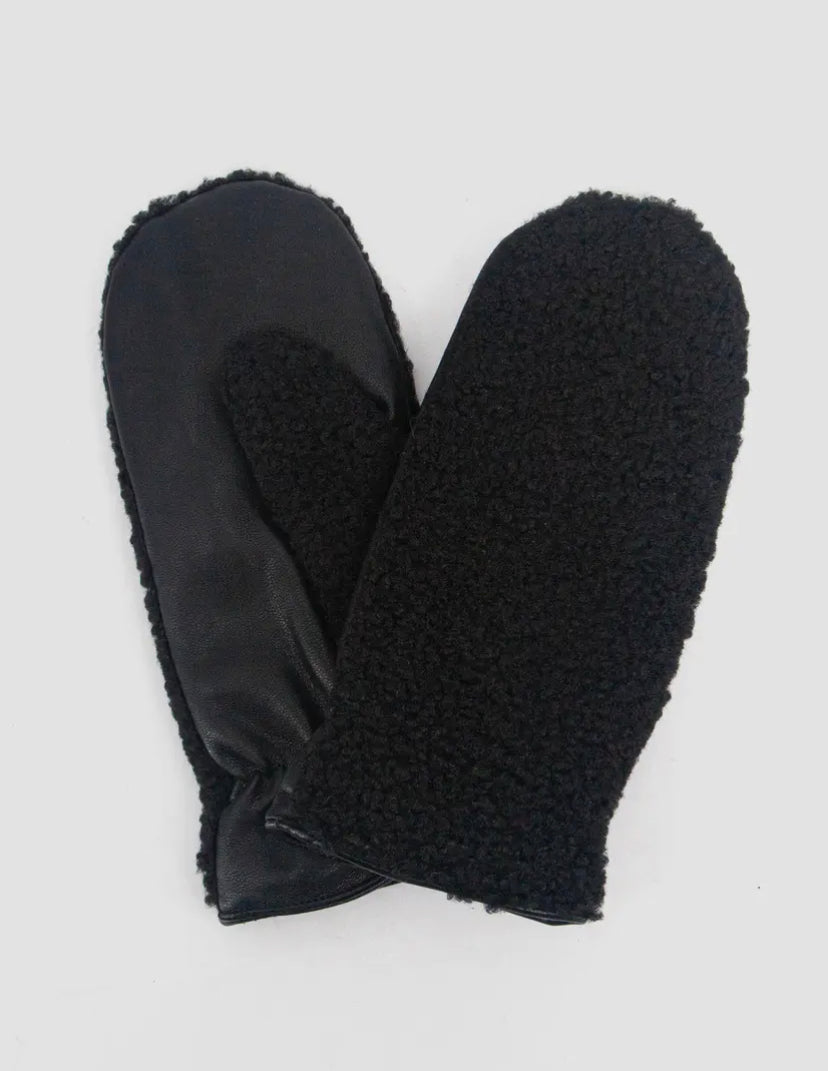 Duo Sherpa/Leather Mitts | Black