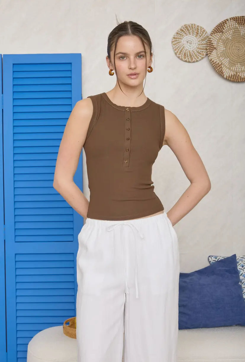 Hera Henley Tank | Brown