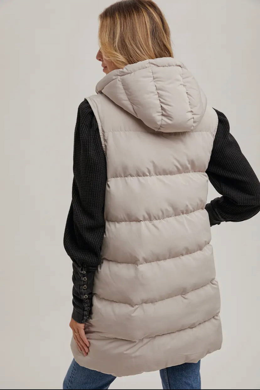 Alta Hooded Puffer Vest