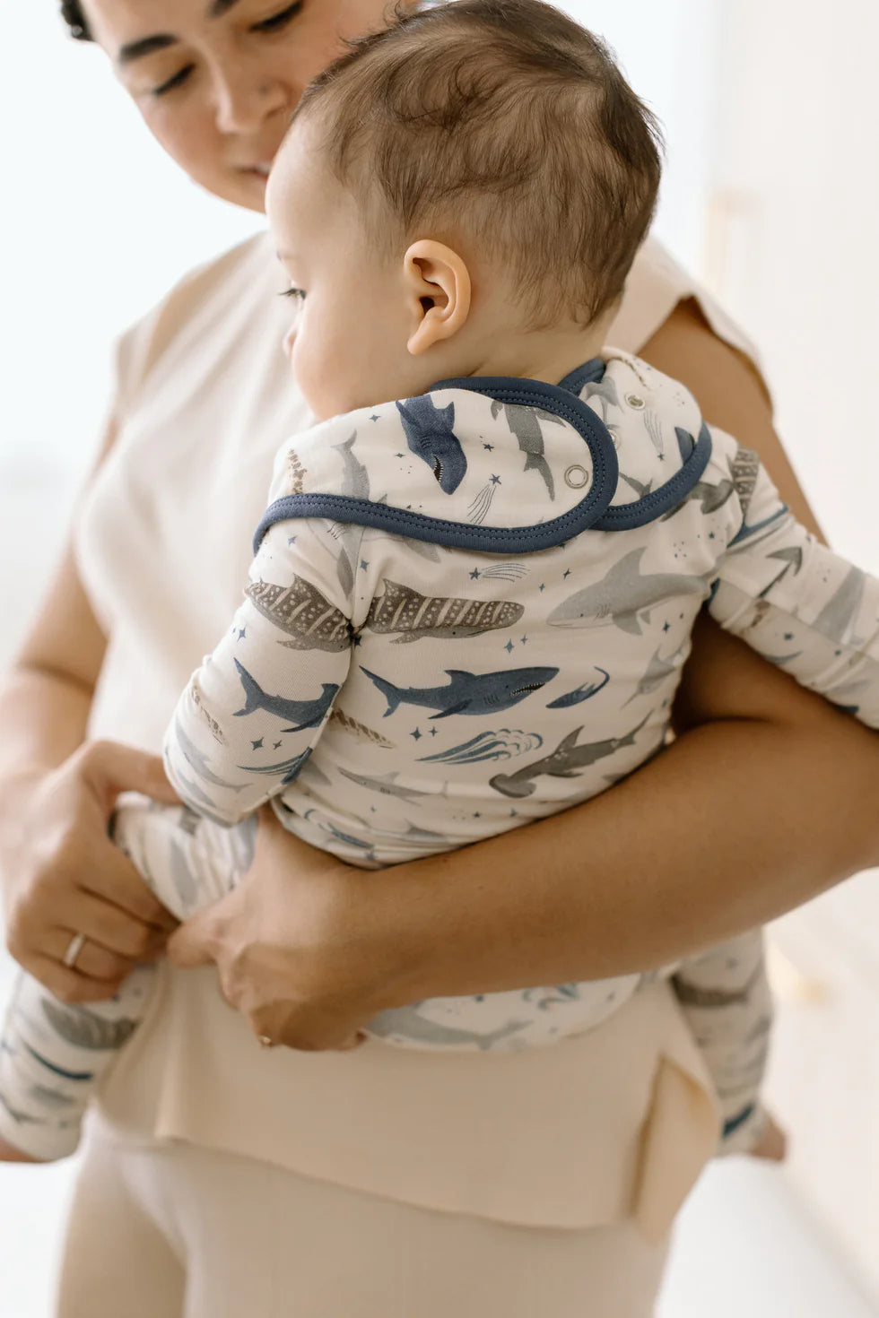 LOULOU LOLLIPOP | Sharks Sleeper