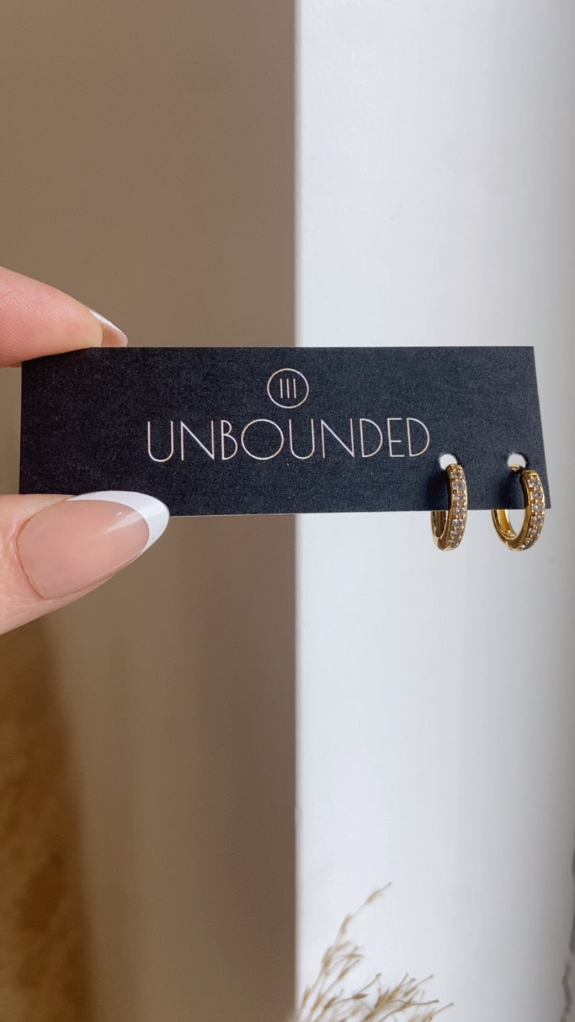 UNBOUNDED | Oh So Dainty Earrings