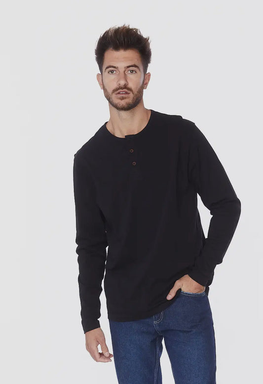 Braxton Henley | Black