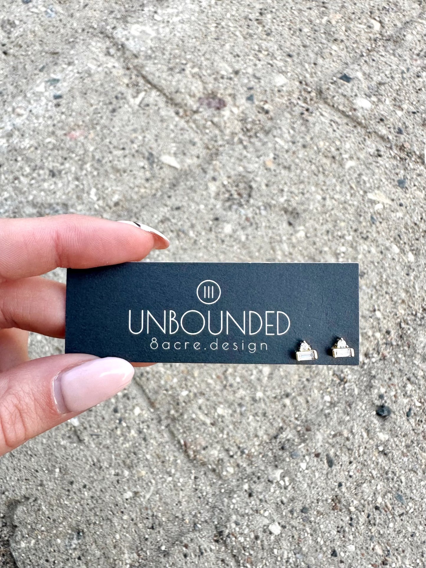 UNBOUNDED - Star Crossed Studs