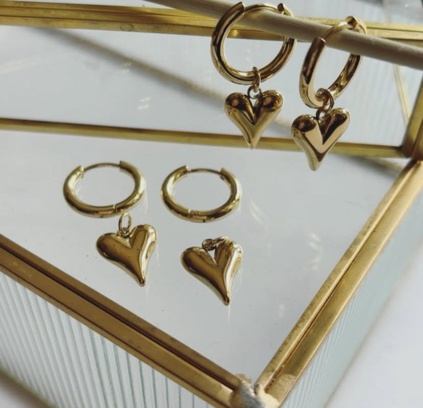 UNBOUNDED | Heart To Heart Earrings