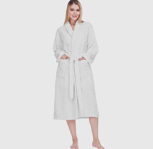 Comfy Escape Fleece Robe | White