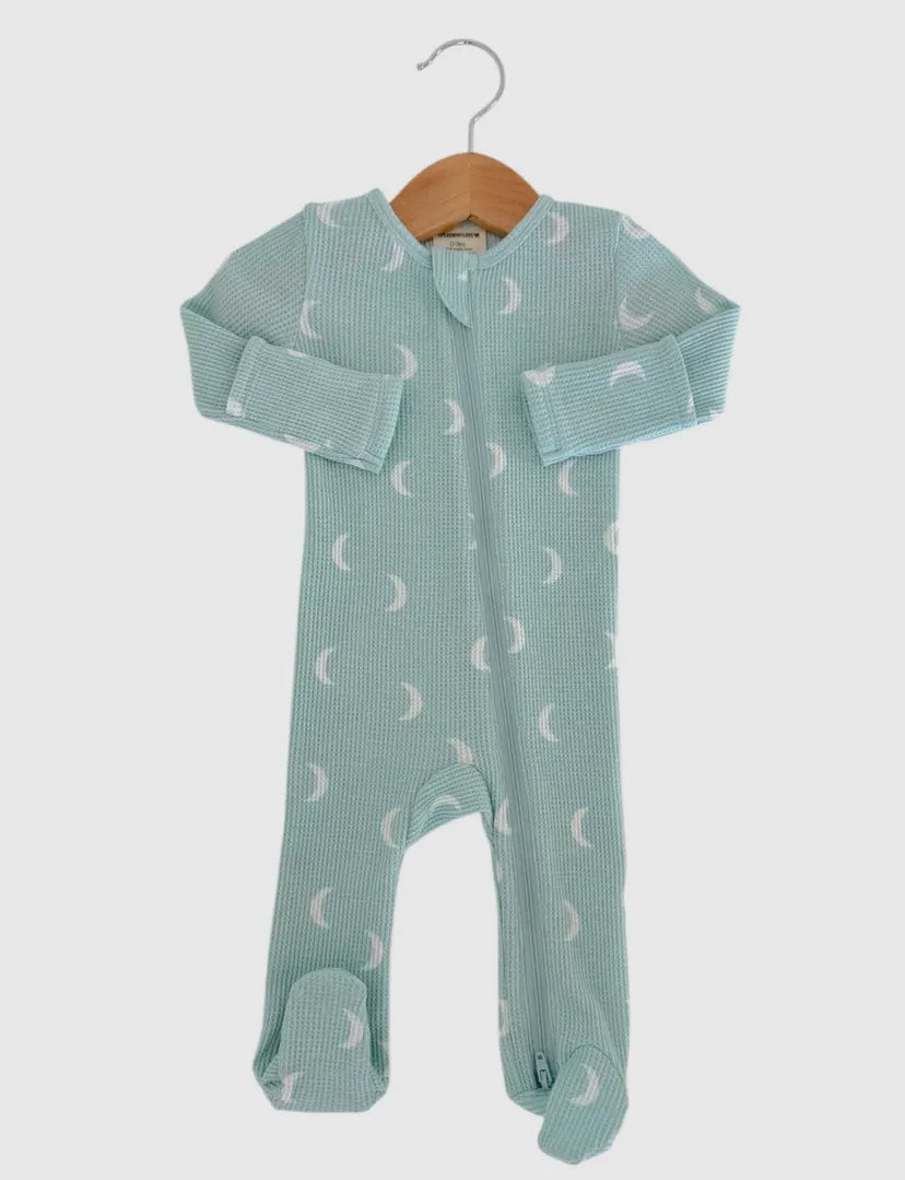 Organic Waffle 2-Way Zip Onesie | Light Blue Moon