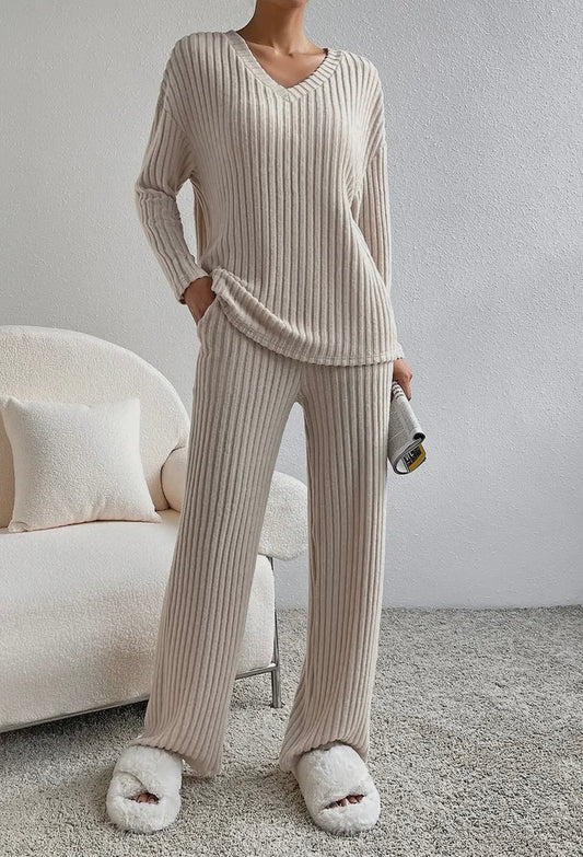 Unwind Ribbed Two-Piece Set