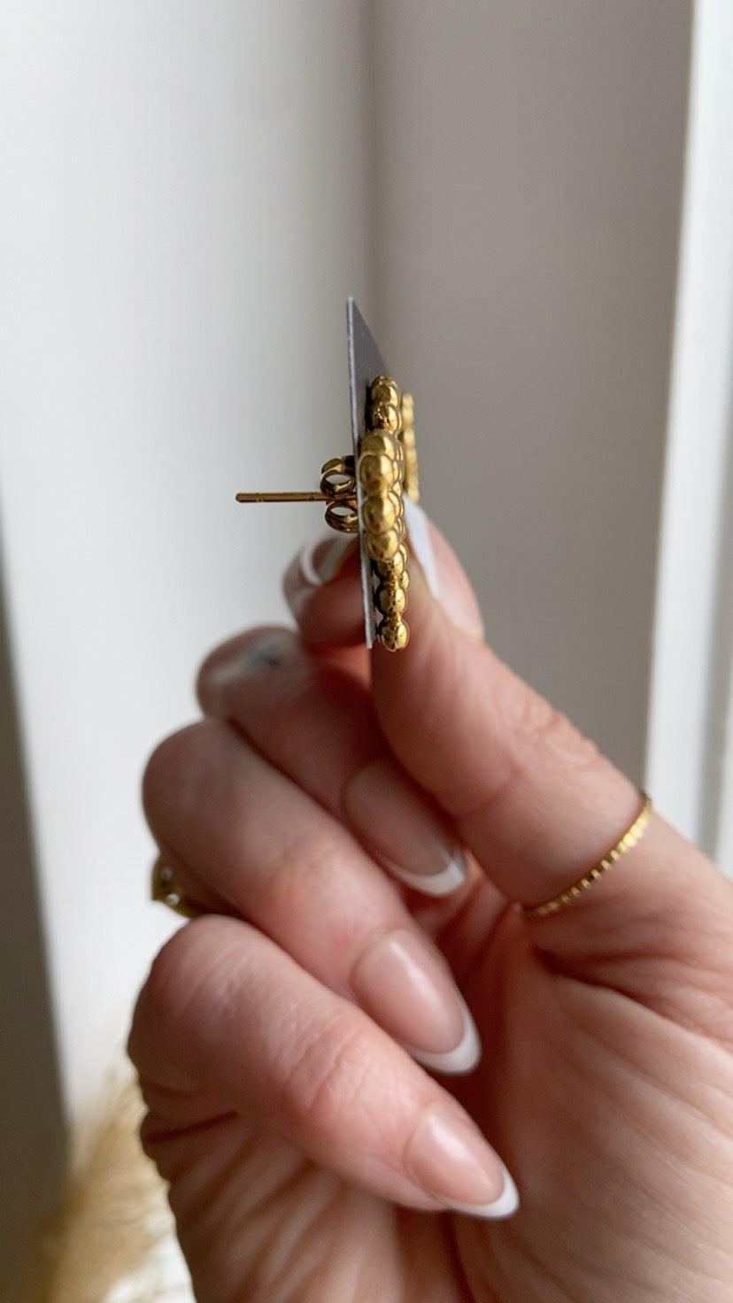UNBOUNDED | Golden Bow Earrings