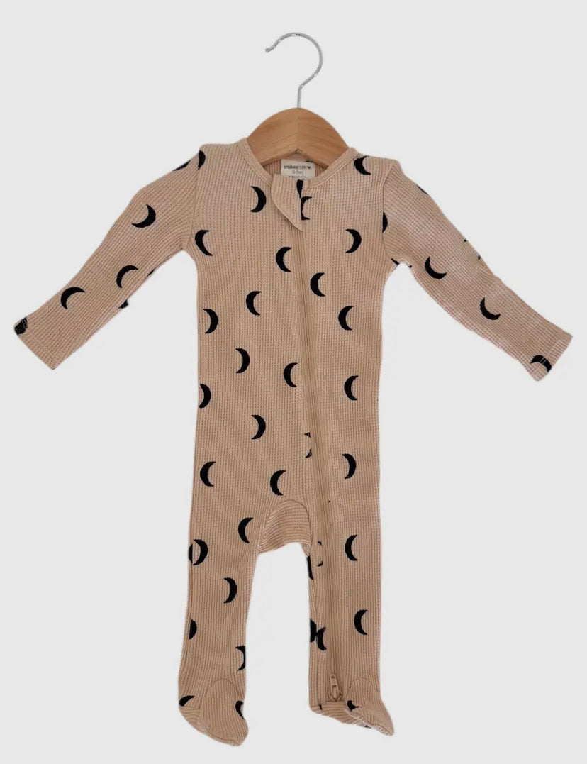 Organic Waffle 2-Way Zip Onesie | Tan/Black Moon