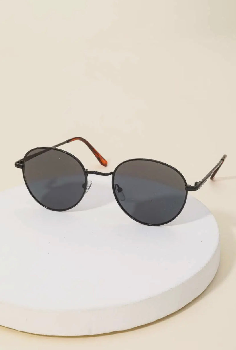 Thin Retro Sunglasses - 4 Color Options