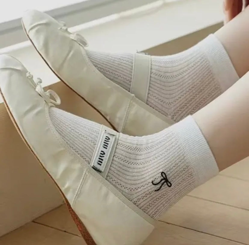 Bow Socks | 2 Colour Options