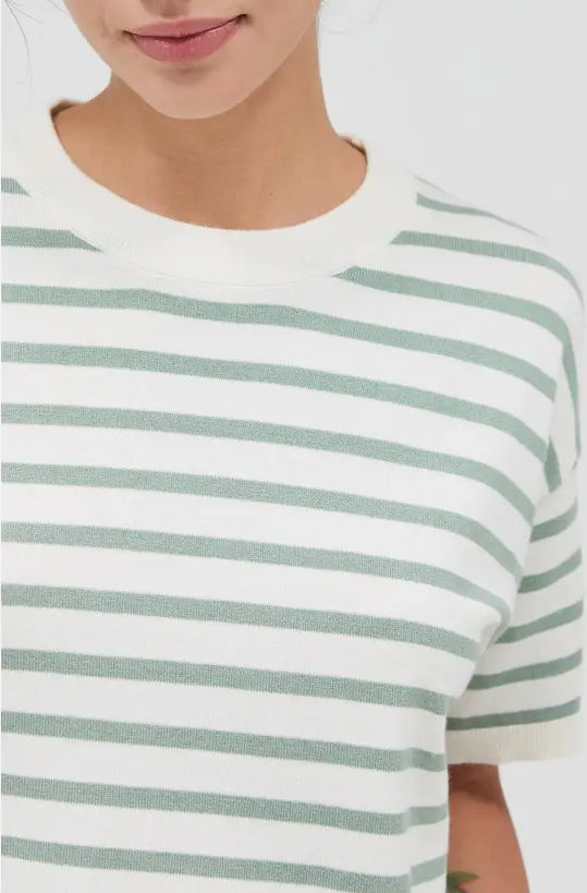 Belina Crop Tee | Sage Green