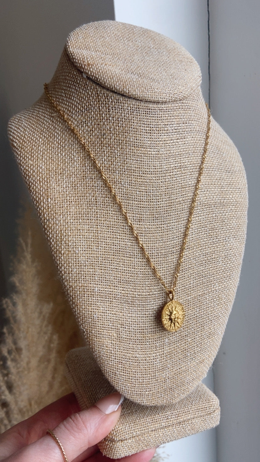 UNBOUNDED | Golden Zodiac Necklace
