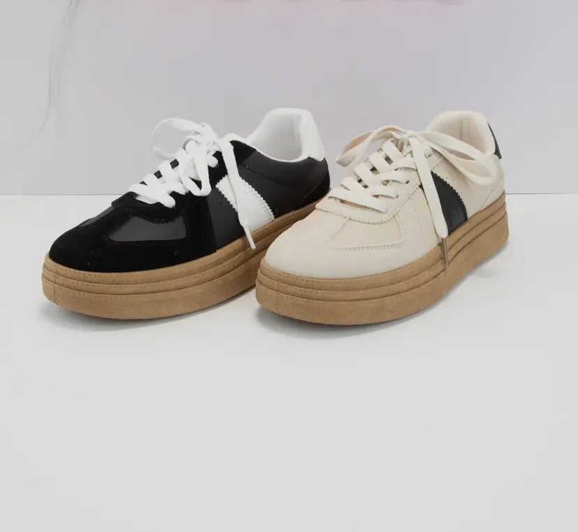 The Manhatton Platform Sneakers