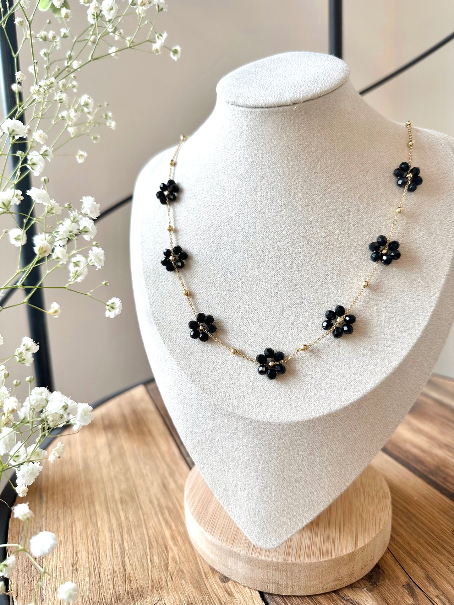 UNBOUNDED - The Daisy Necklace