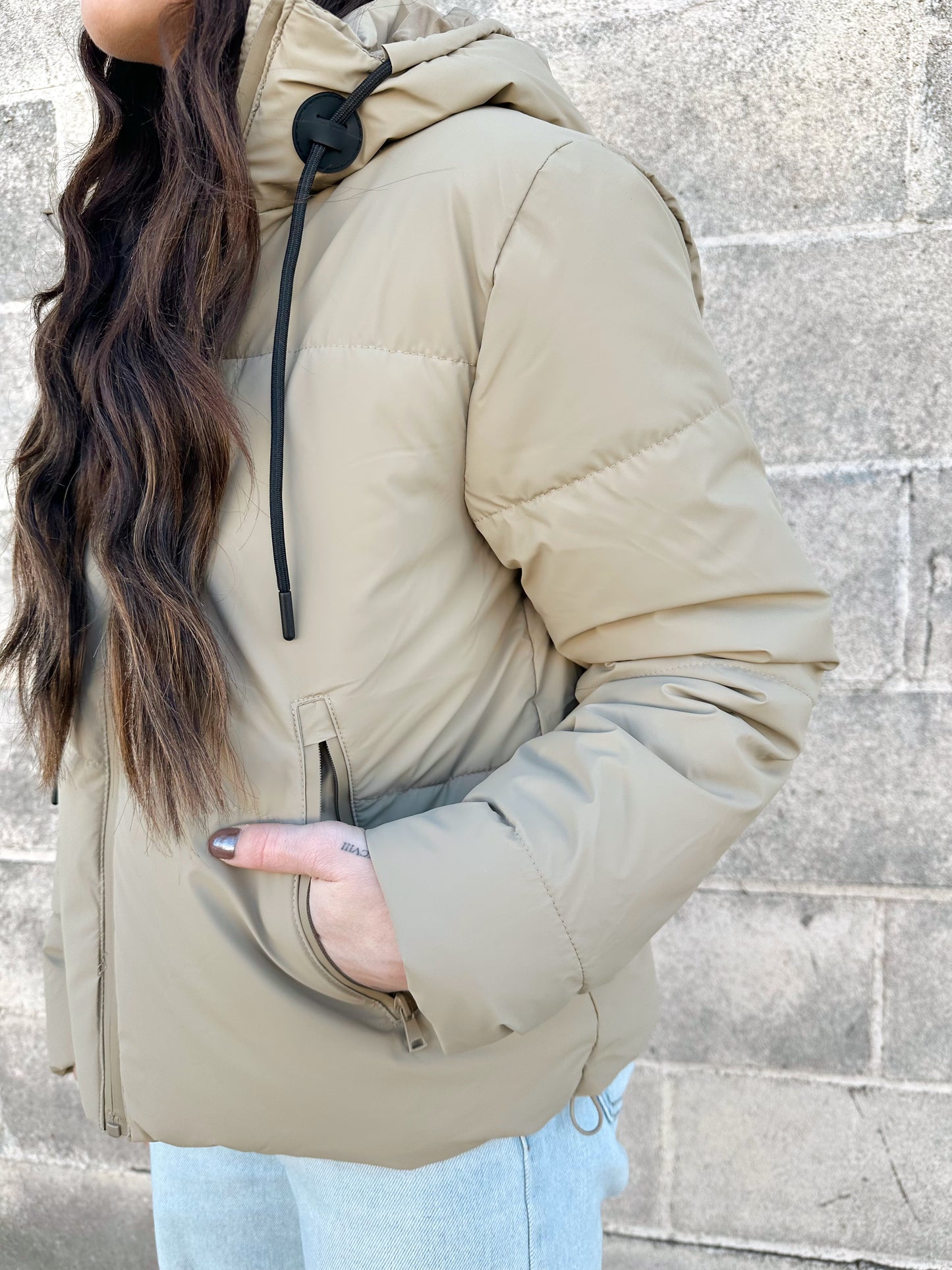Decker Puffer Jacket | Khaki