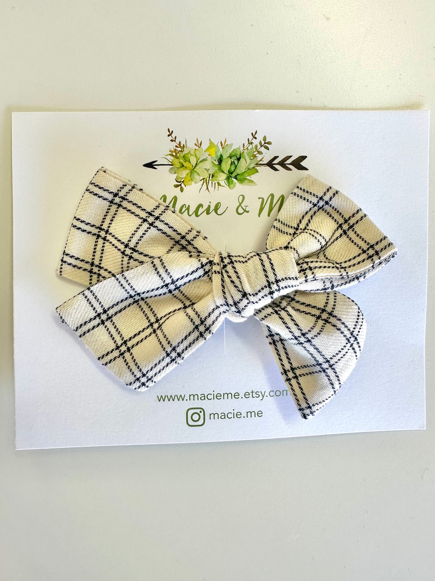 Grid School Girl Bow Clip