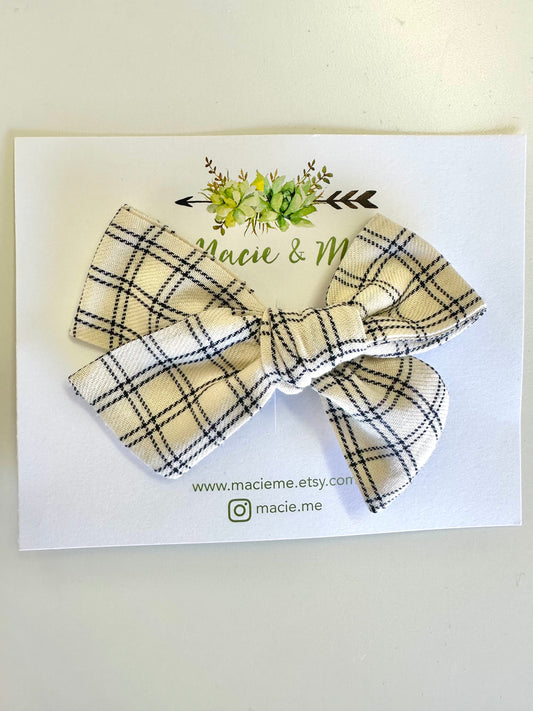 Grid School Girl Bow Clip