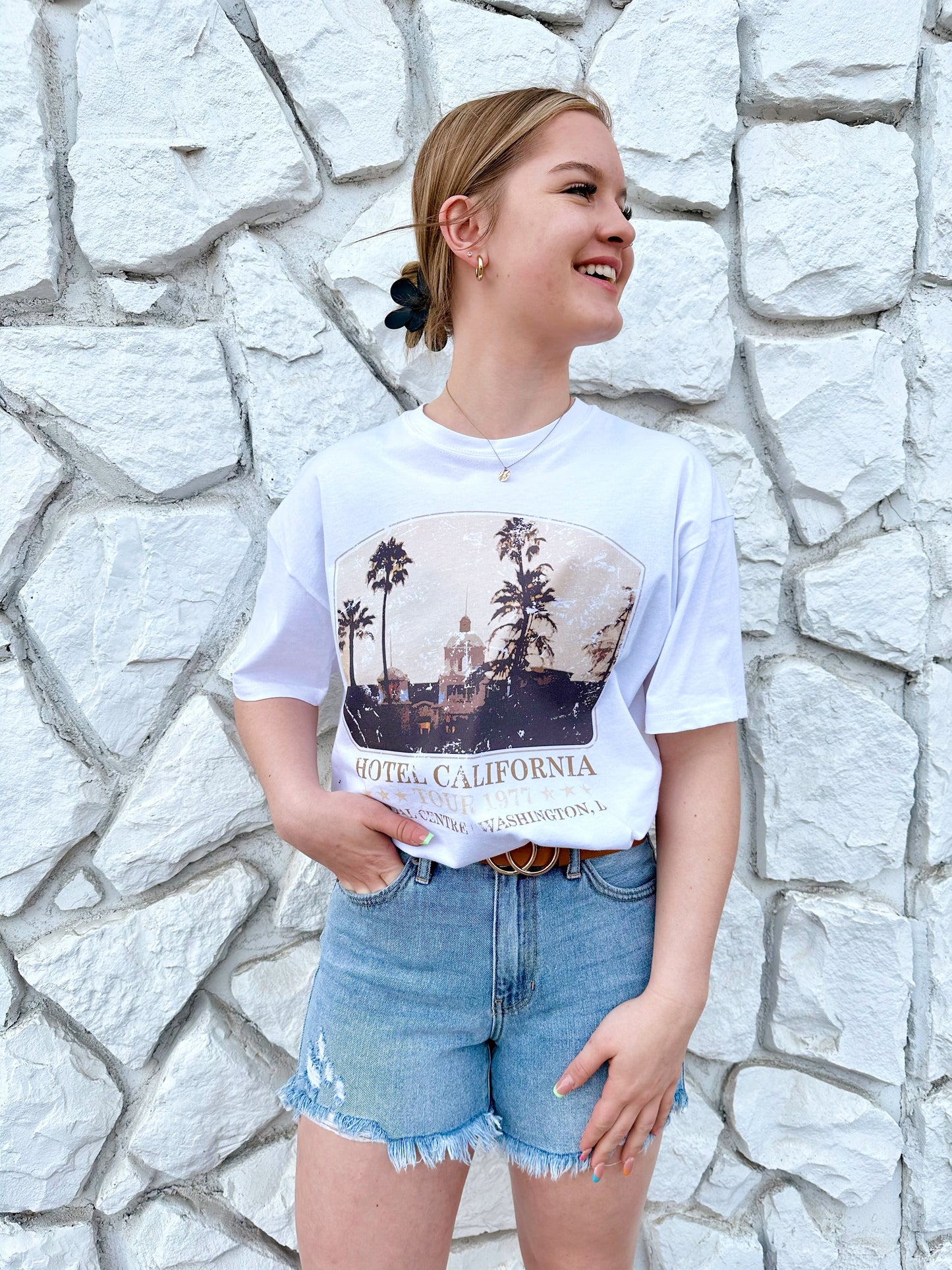 Hotel California Graphic Tee